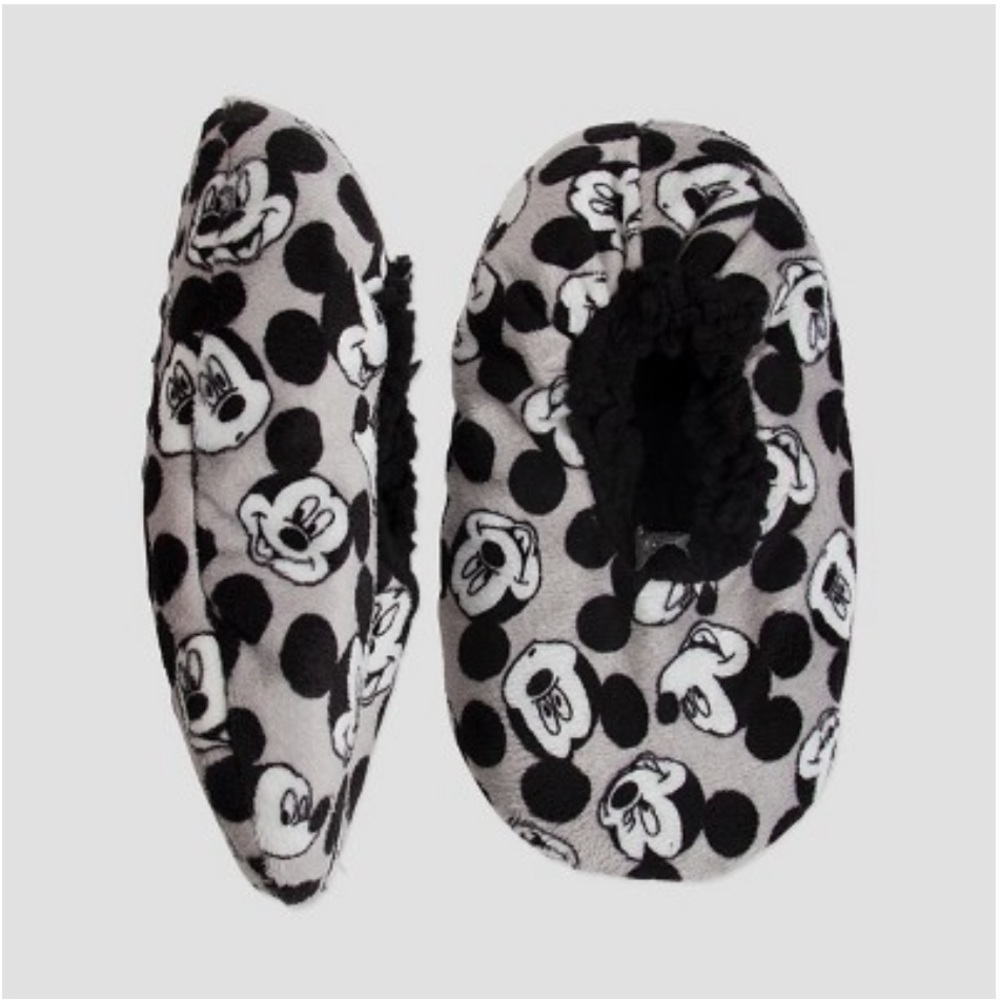 NWOT Toddler Disney Mickey Mouse Slipper Socks